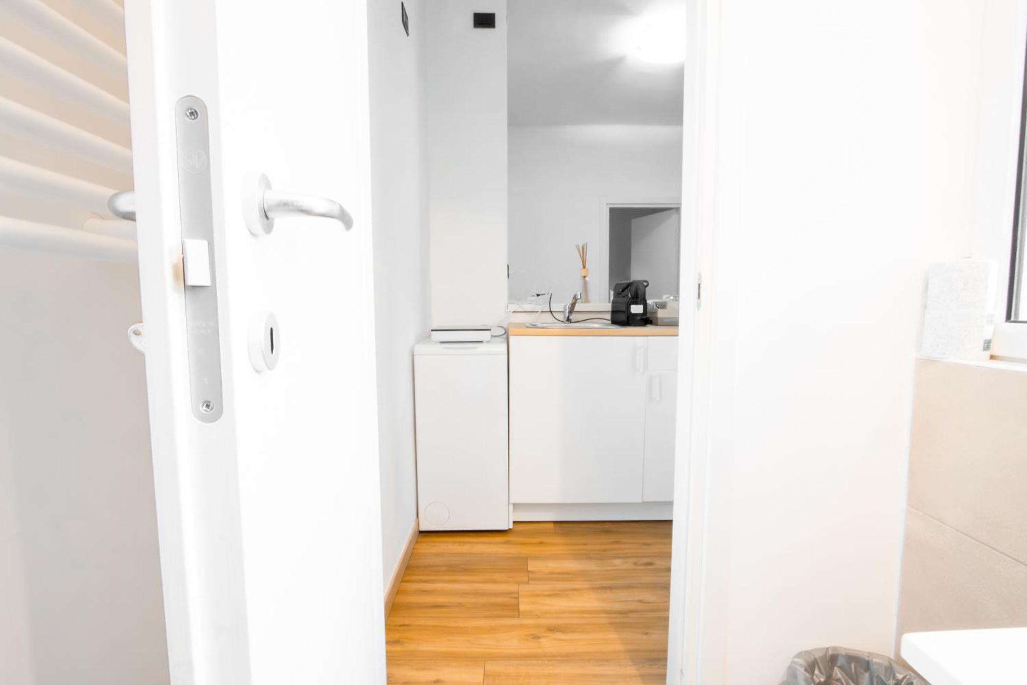 Karulli Home Bari Luaran gambar